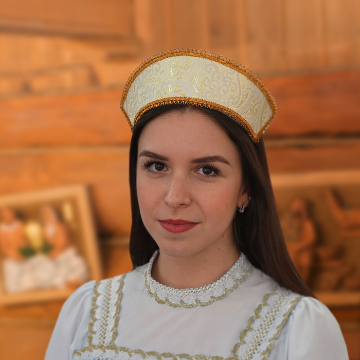 Кокошник "Радость" парча цвет шампанского