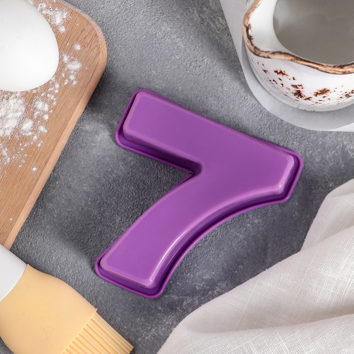 Форма для выпечки "Малая цифра семь" 9,5х8,8х2,5 см, цвета МИКС