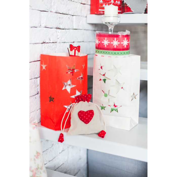 Подарочная сумочка "Сердечко" цвета МИКС