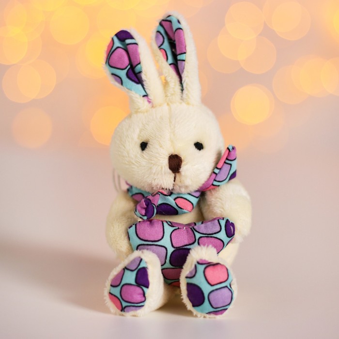 Мягкая игрушка-подвеска "Зайка с сердцем", шарфик на шее, цвета МИКС
