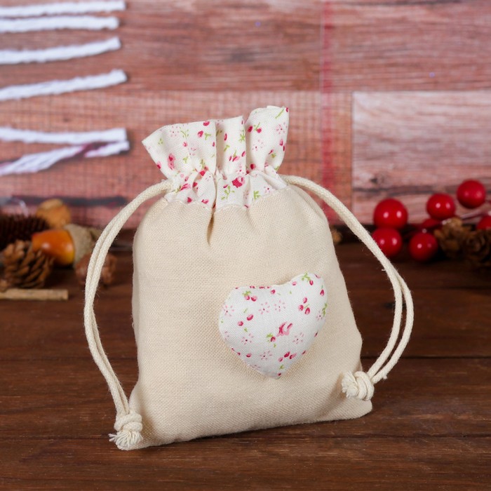 Подарочная сумочка "Сердце" в цветочек, цвета МИКС