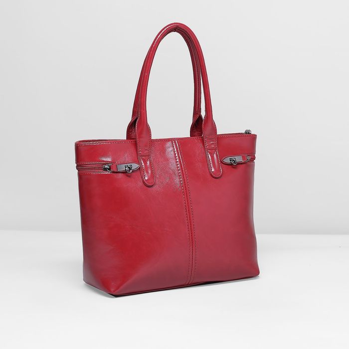 Сумка женская на молнии, 2 отдела, наружный карман, длинный ремень, цвет красный