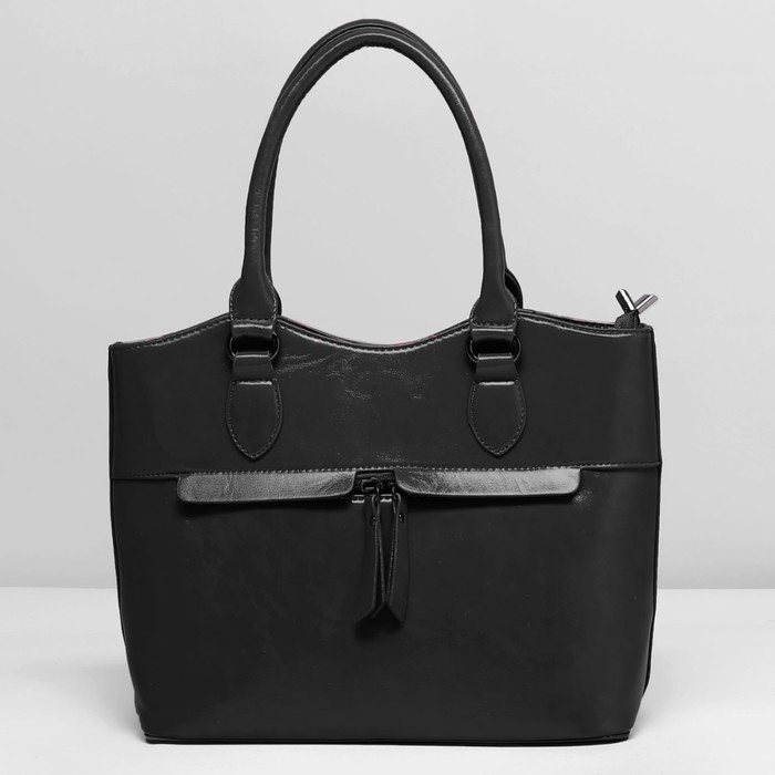 Сумка женская на молнии, 2 отдела, 3 наружных кармана, цвет чёрный