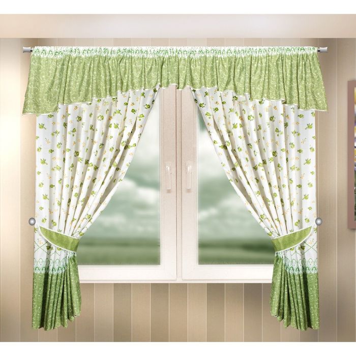 Шторы кухонные, размер 140х170 см-2 шт, ламбрекен 35х90 см, 2 подхвата