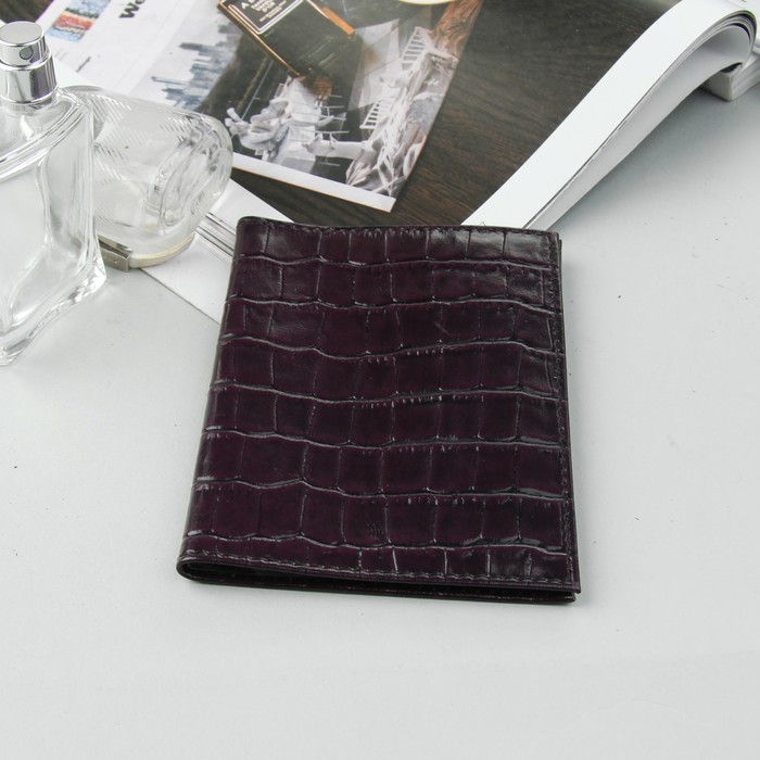 Обложка для автодокументов, крокодил, цвет баклажановый