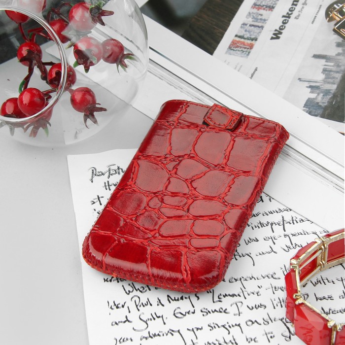 Чехол Time для телефона, с ремешком, размер 6, 64x121x10 мм, крокодил, цвет красный