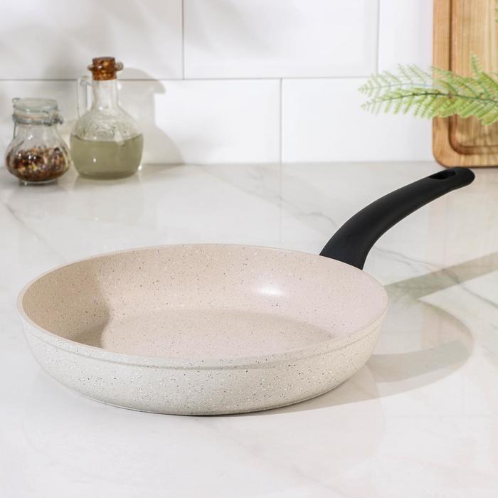 Сковорода с антипригарным покрытием, 26 см MARMIA