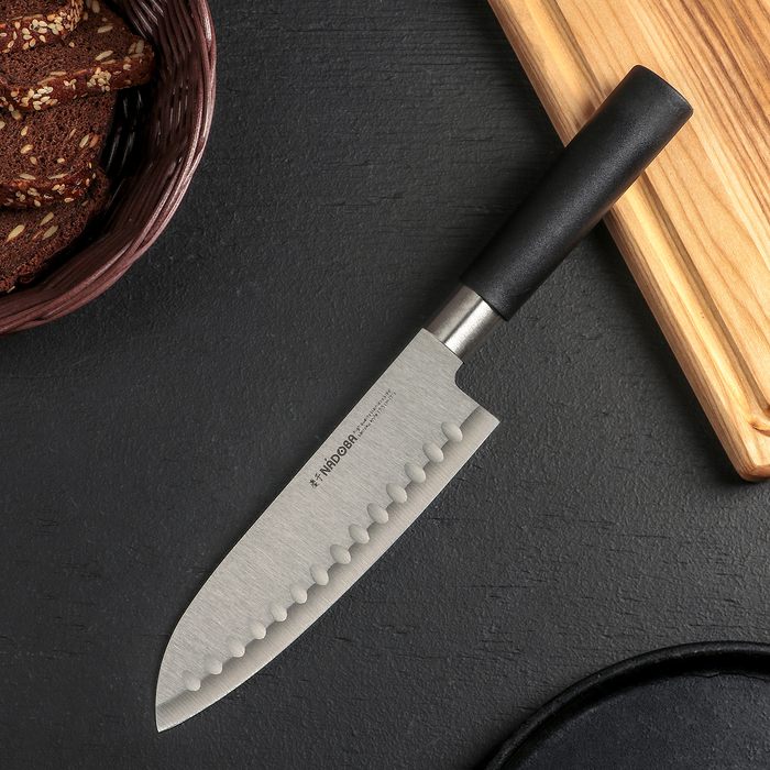 Нож кухонный NADOBA KEIKO Сантоку с углублениями, лезвие 17,5 см