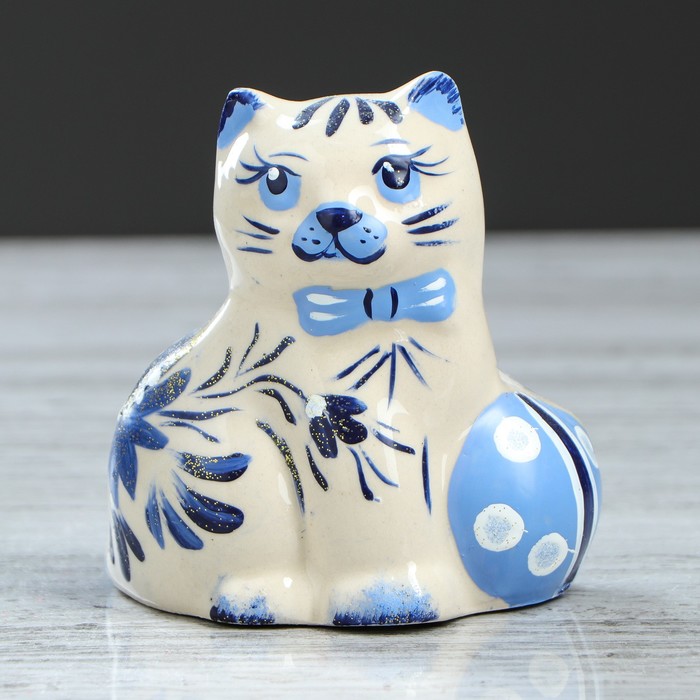 Статуэтка "Кот с мячом", гжель, 10 см