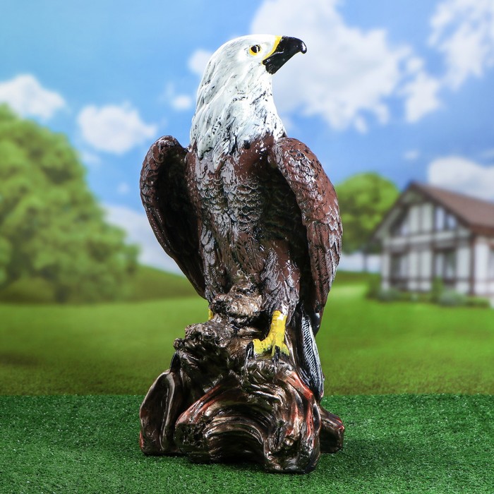 Статуэтка "Сокол №3" рисованный