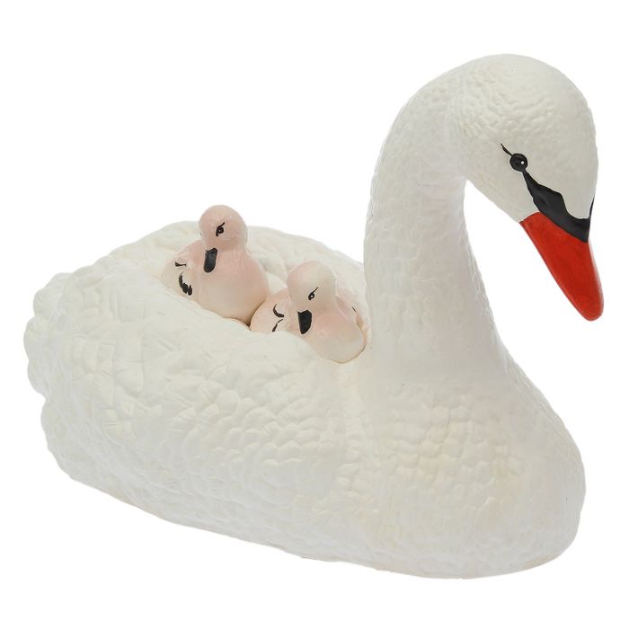 Садовая фигура "Лебедь с птенцами" акрил, белый, 27x46 см