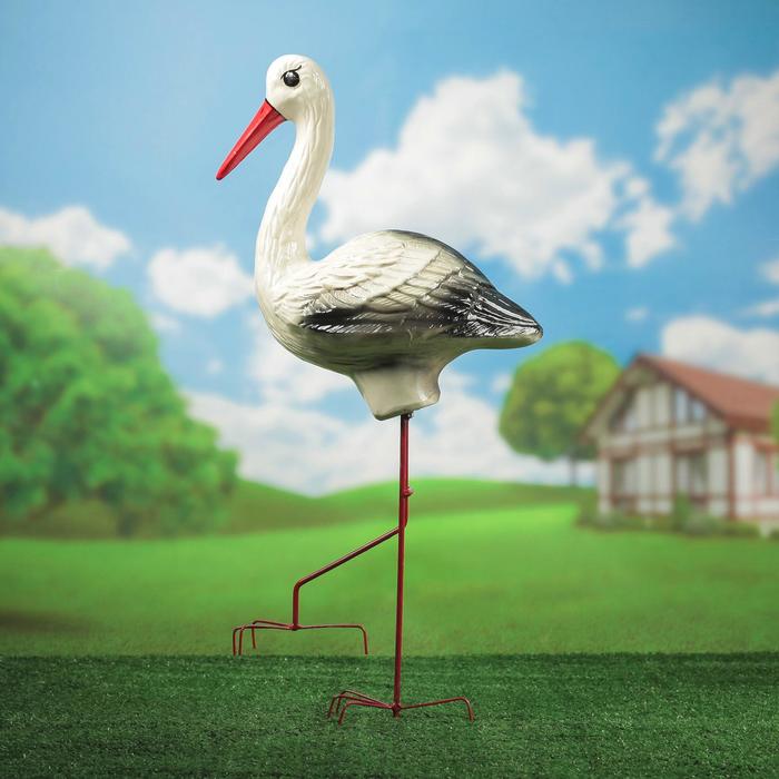 Садовая фигура "Аист", на металлических ногах, 80 см