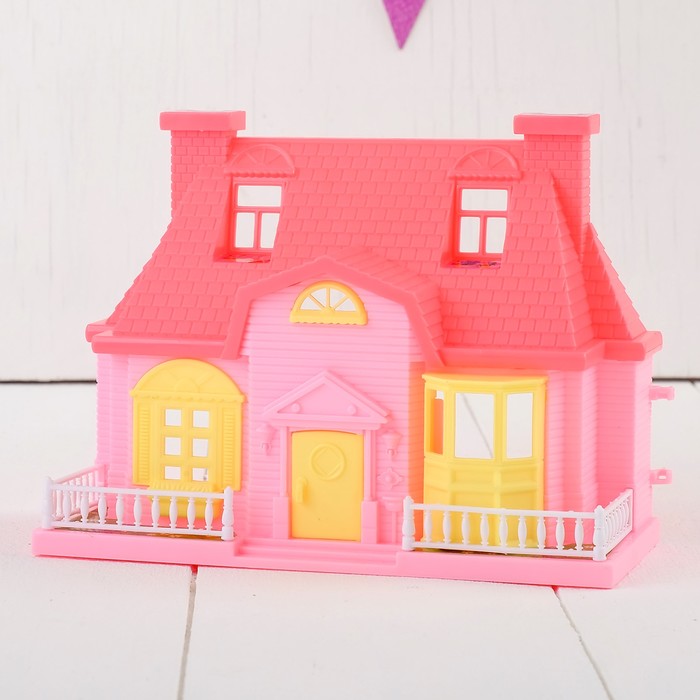 Дом для кукол с мебелью