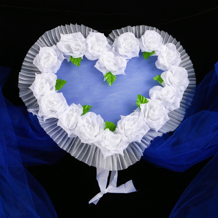 Набор для украшения автомобиля: 2 ленты на капот с бантами на зеркала, сердце на решётку радиатора, синий