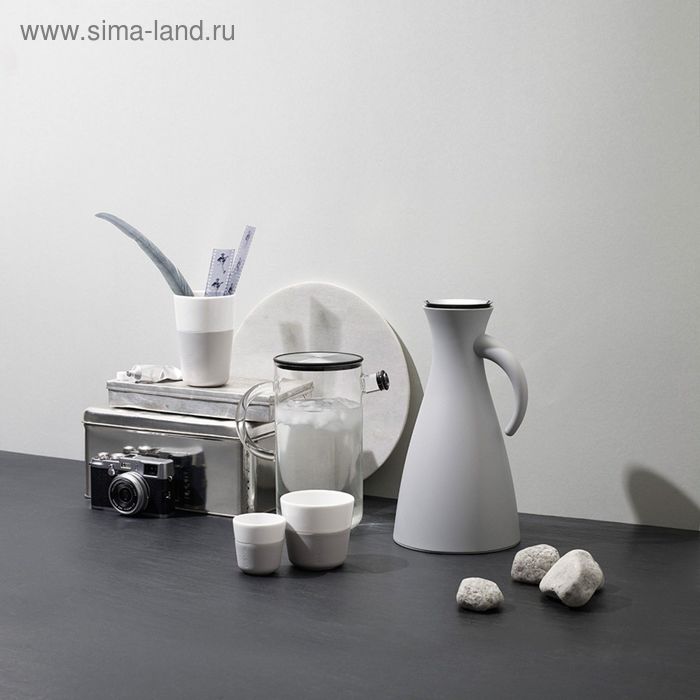 

Графин Fridge, в неопреновом чехле, 3D, 1 л, серый