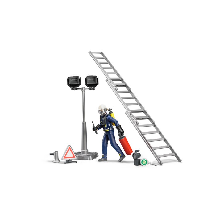 Фигурка пожарного с аксессуарами