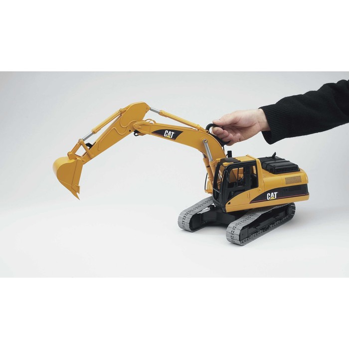 Экскаватор гусеничный CAT