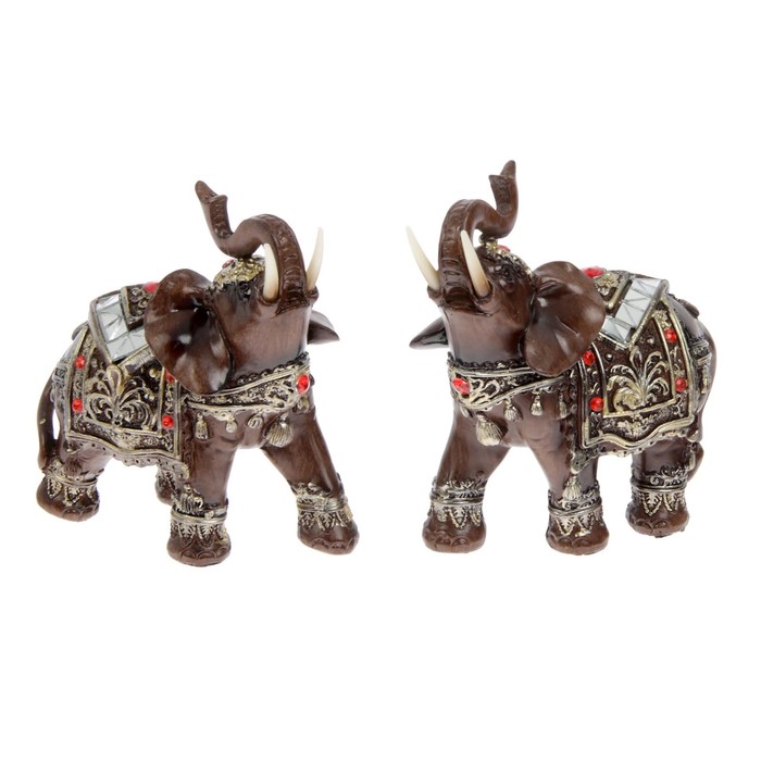 Сувенир полистоун "Индийский слон в зеркальной золотой попоне с рубинами" МИКС 14х13х5,5 см