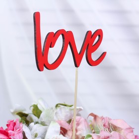 

Топпер "Love" красный