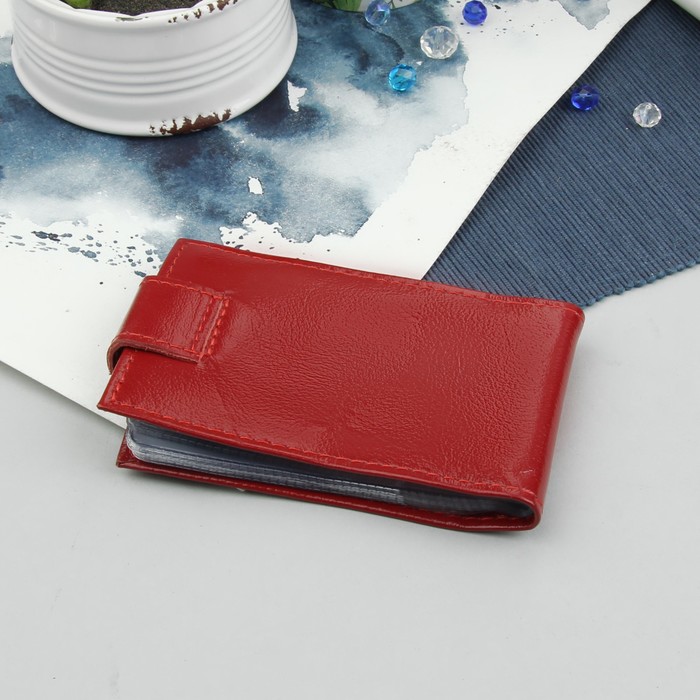 Кредитница, цвет красный матовый