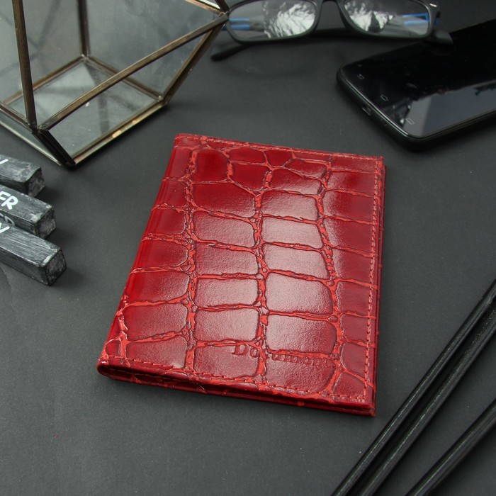 Обложка для автодокументов и паспорта, 5 карманов для карт, скат, цвет красный