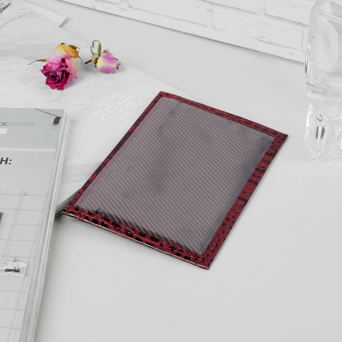 Обложка для автодокументов, 2 кармана для карт, кайман, цвет бордовый