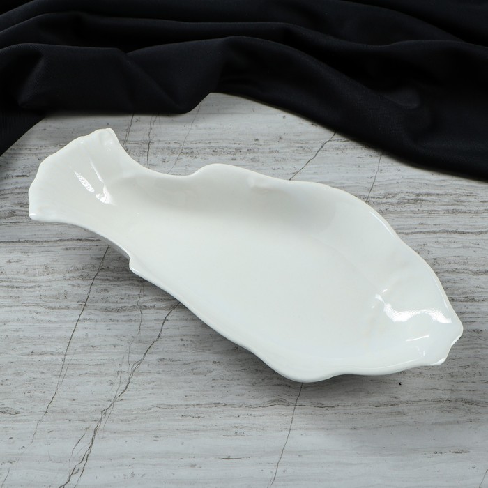 Селедочница "Рыбка" малая белая, 20 см