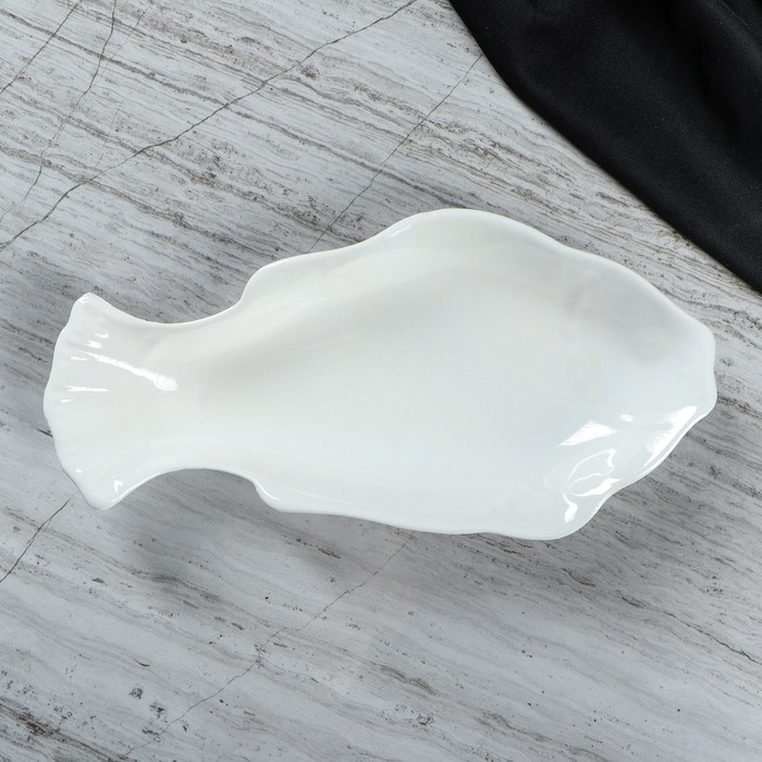 Селедочница "Рыбка" малая белая, 20 см