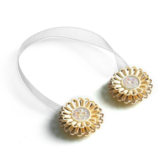 Подхват для штор на ленте "Гербера", d=5см, цвет молочный