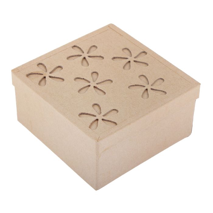 Основа для творчества и декорирования из папье-маше "Шкатулка - квадрат с вензелями" 12*12*6 18582