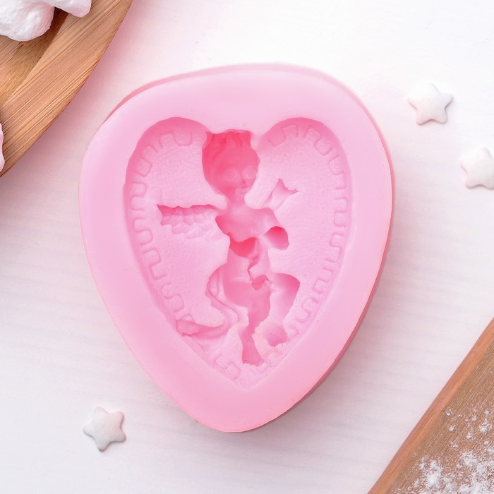 Молд 7,5х7х2,2 см "Ангелочек"