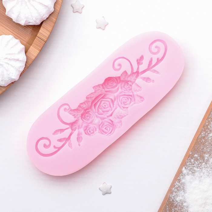 Молд 13х5х1,3 см "Романтик"