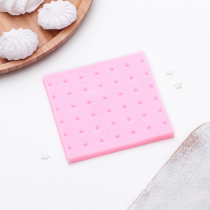 Молд 10,2х0,7 см "Ромашковое поле"