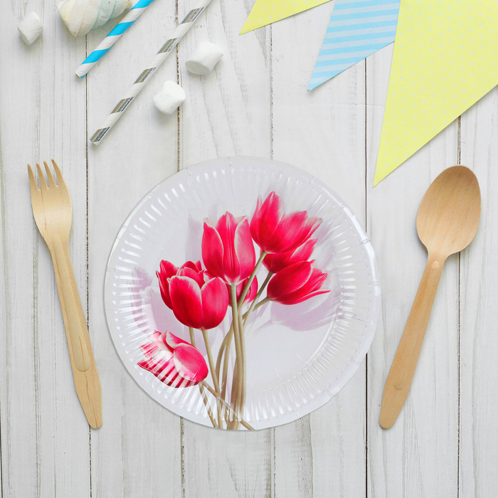 Тарелка бумажная "Нежные тюльпаны" 18 см (набор 6 шт)