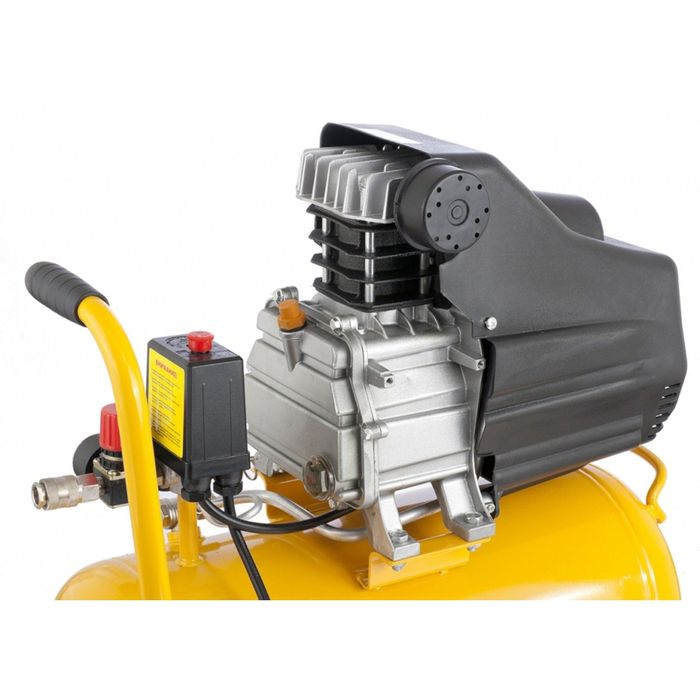 Компрессор воздушный DENZEL PC 1/24-205 1,5 кВт, 206 л/мин, 24 л