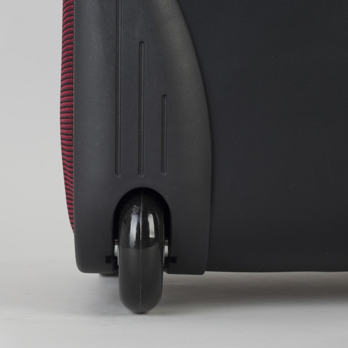 Чемодан с увеличением, средний, 24", 62 л, 2 колеса, цвет красный