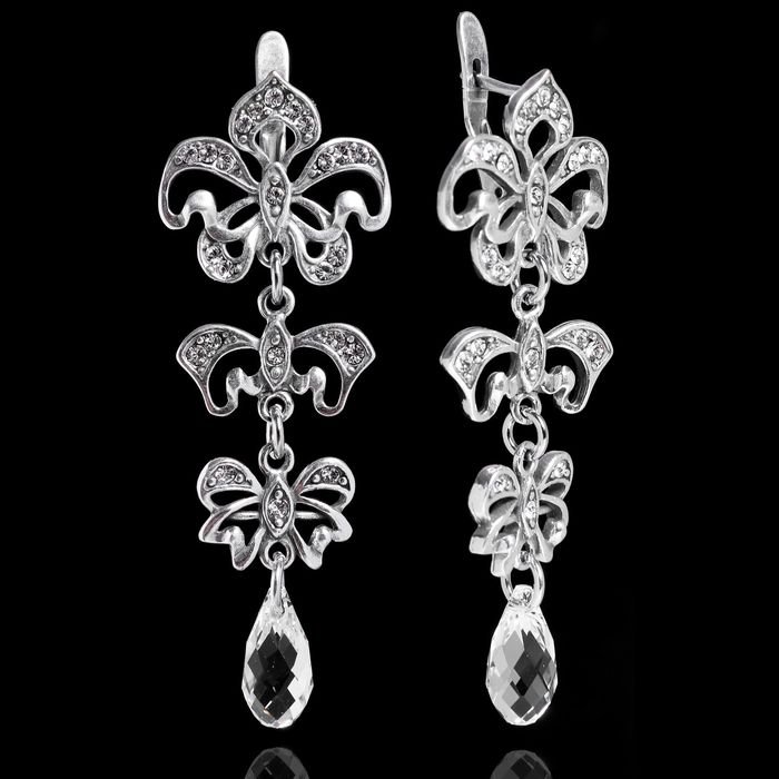 Серьги "Эссар" длинные, цвет белый в чернёном серебре