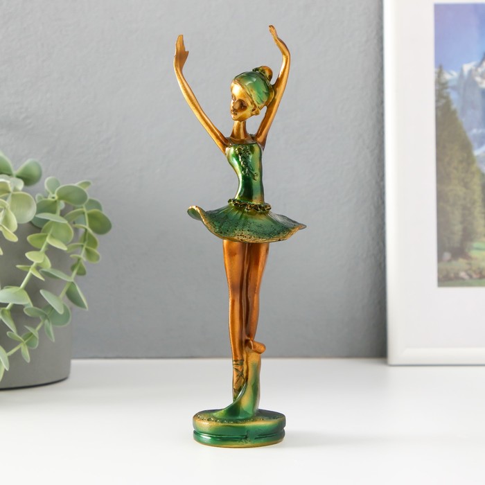 Сувенир полистоун Балерина в зелёной пачке 22х8х6 см