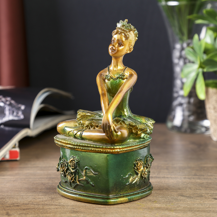 Шкатулка полистоун "Балерина в зелёной пачке" 15х8,5х8 см