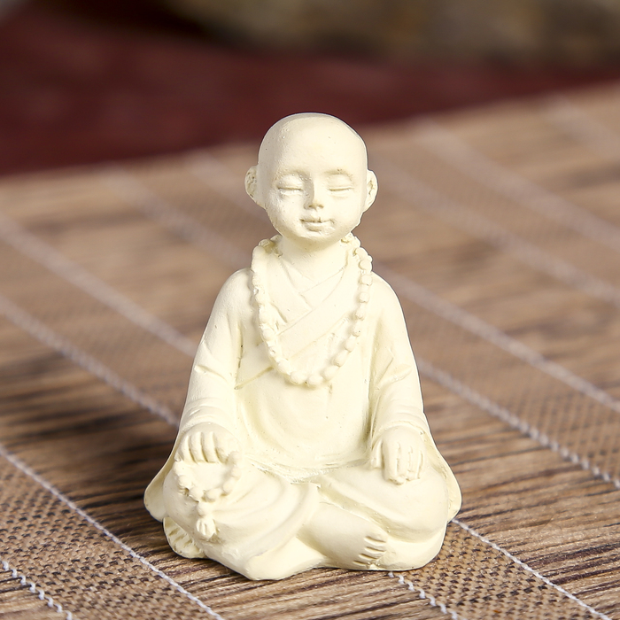 Нецке "Будда с чётками" в пакете 3,4х4,2х2,3 см