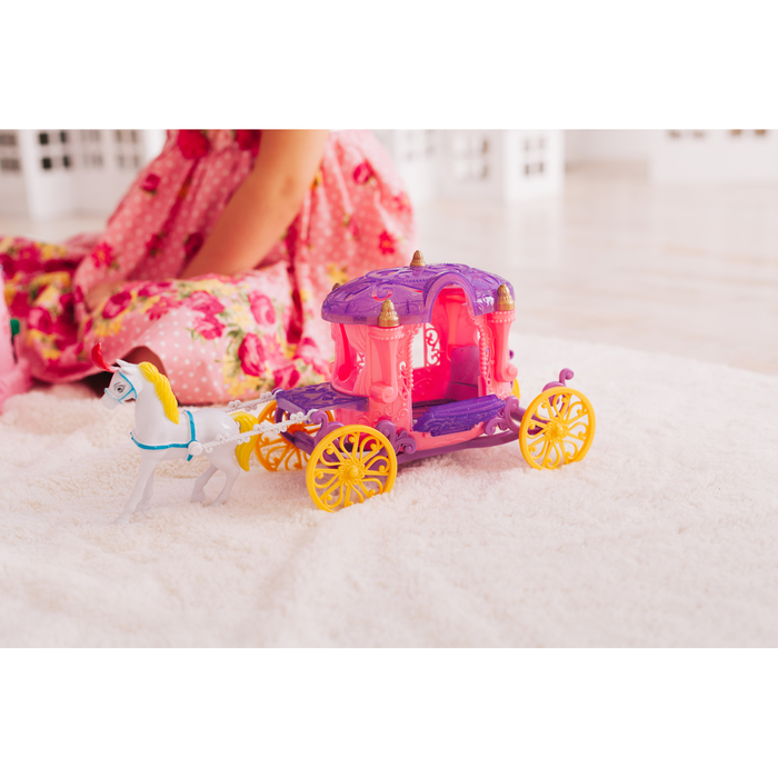 Карета для куклы "Винтаж" с фигурками