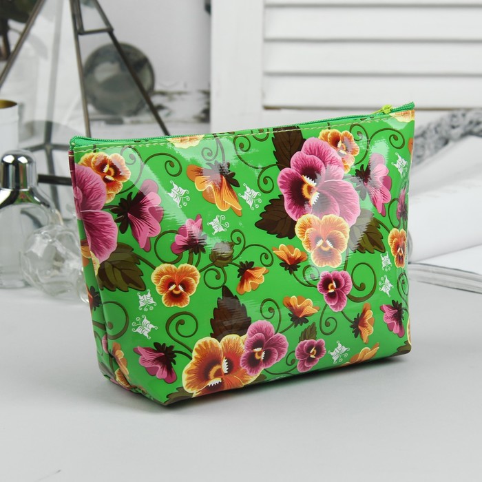 Косметичка простая на молнии, 1 отдел без подклада, цвет зелёный