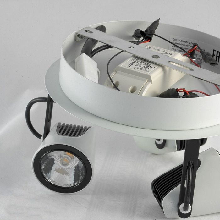 Светильник Sharon 3x5Вт LED 23x23x14см