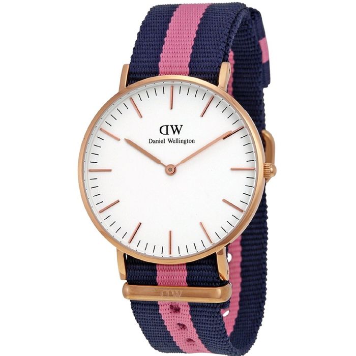 Часы наручные женские Daniel Wellington 0505DW