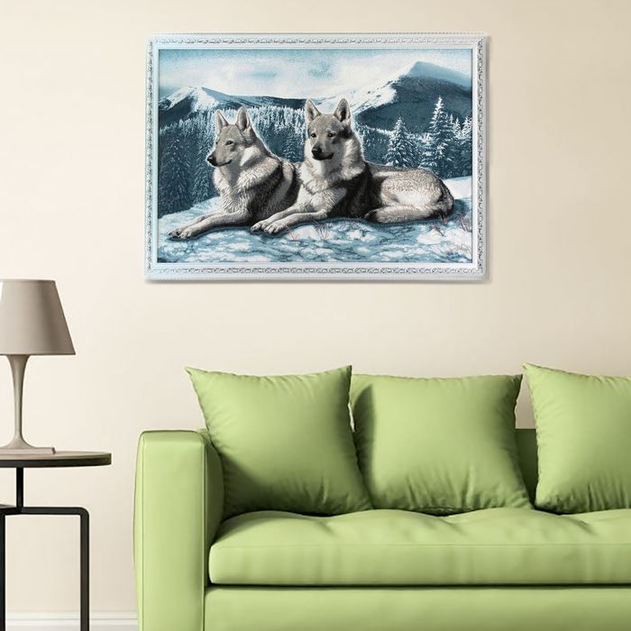 Гобеленовая картина "Волки на снегу"
