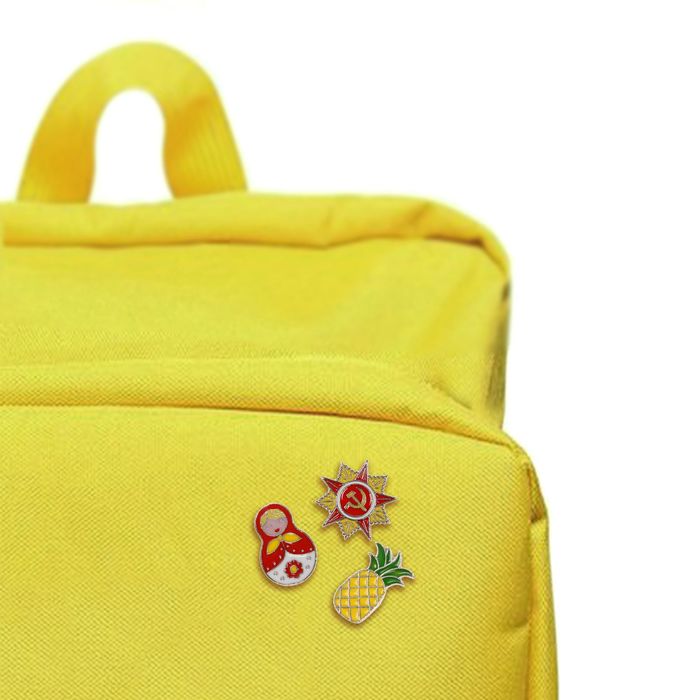 Открытка со значком "Выдающемуся человеку"