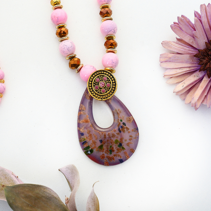 Кулон восход "Муранское стекло" капля на бусах, цвет розовый, 80см