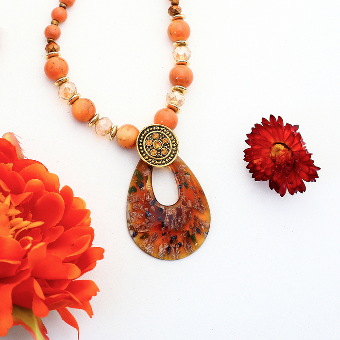 Кулон восход "Муранское стекло" капля на бусах, цвет оранжевый, 80см