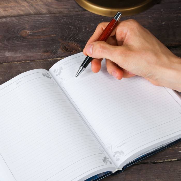 Ежедневник с металлическим элементом "Путь к успеху", 160 листов, экокожа