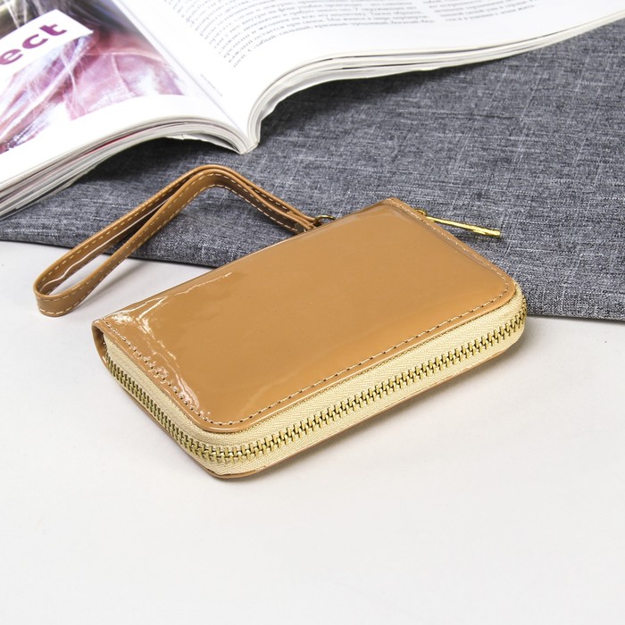 Кошелёк женский на молнии, 2 отдела, для монет, для карт на молнии, с ручкой, цвет бежевый